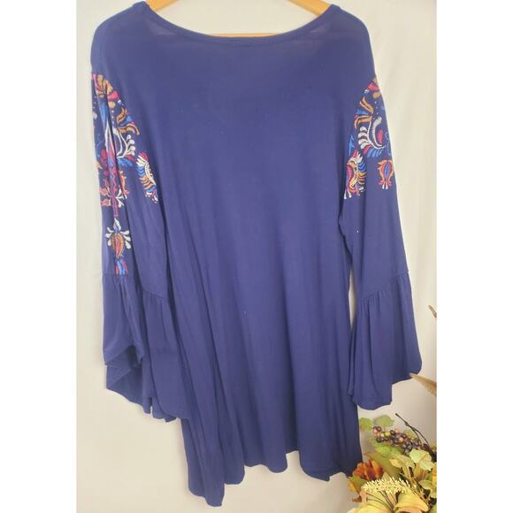 Reba Top L Navy Blouse Rayon 3/4 Sleeves Embellished Rhinestones Womens Size - Picture 8 of 12